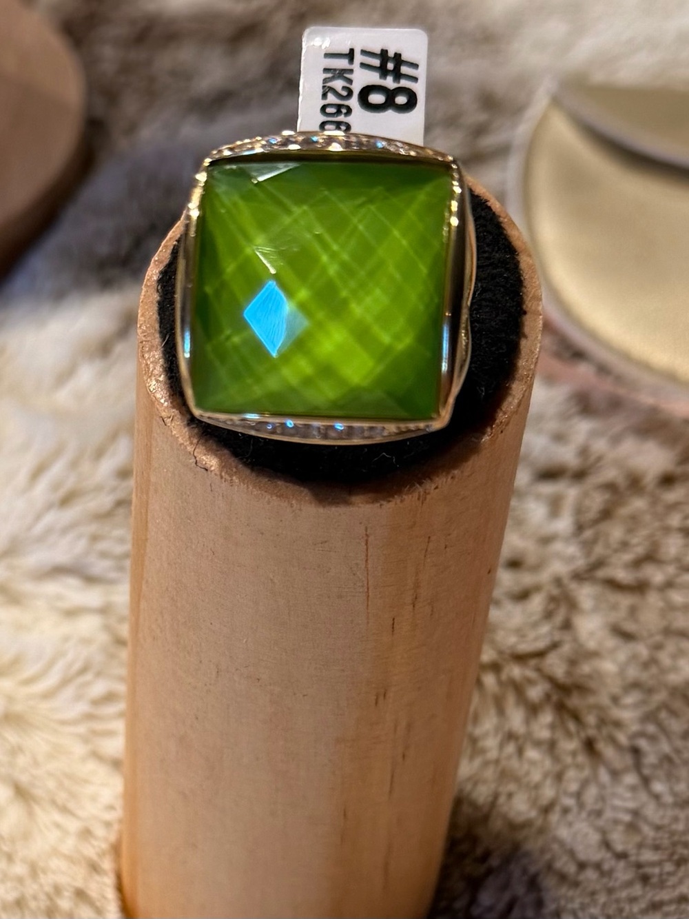 NWT Size 8 Bold Square Green Cocktail Ring